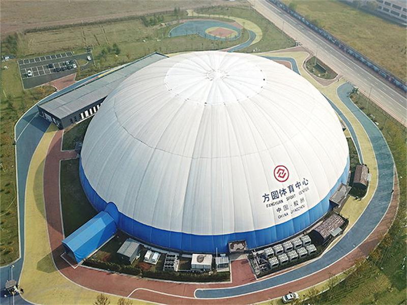 如果建一個(gè)5000平氣膜館大概需要多少錢？耗電量多少？
