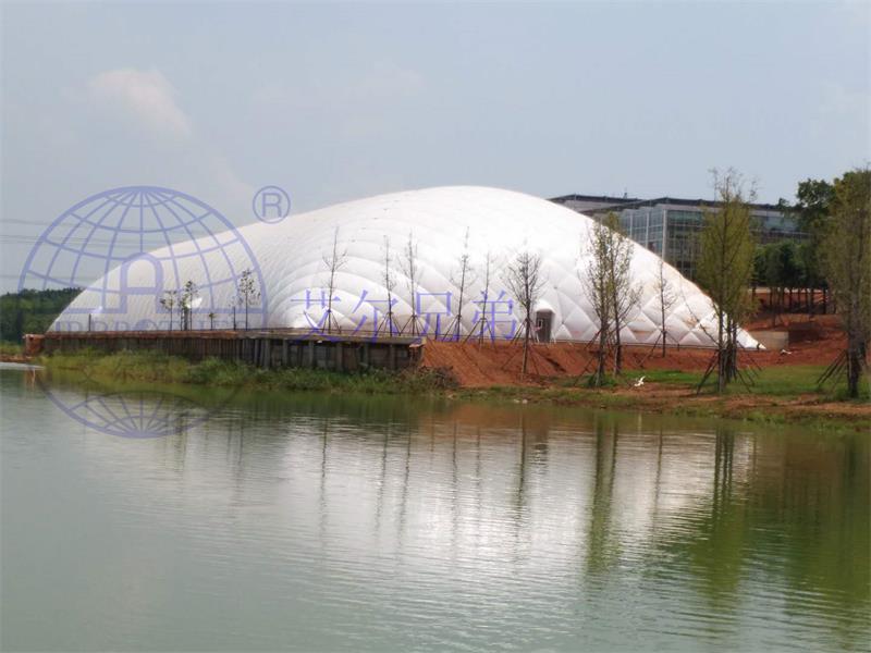 氣膜體育館以行動為綠色、環(huán)保建筑發(fā)聲